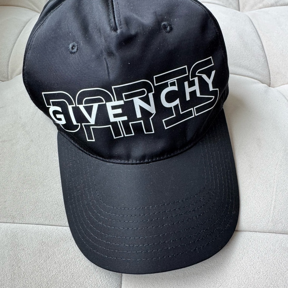 Givenchy cap